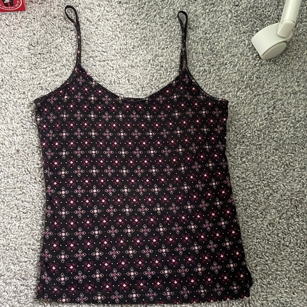 Aeropostale patterned tank in shades of purple in size small super soft